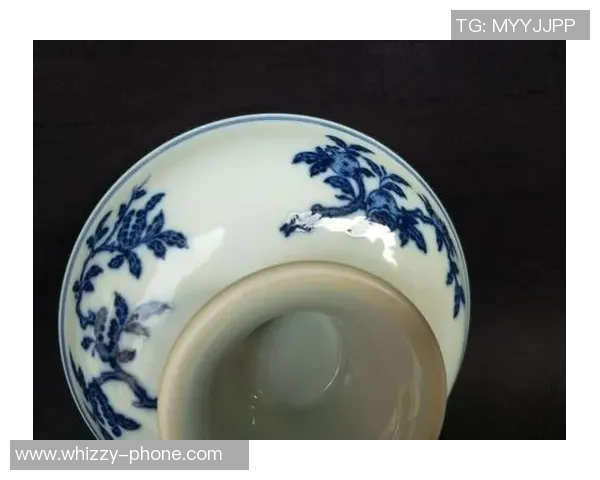 成都足球队以73分稳居总决赛积分榜首位争夺冠军之路愈加明朗